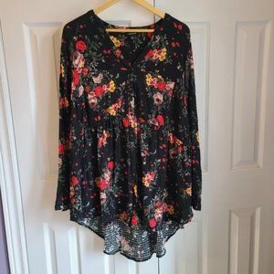 Torrid Black Floral Tunic 2X